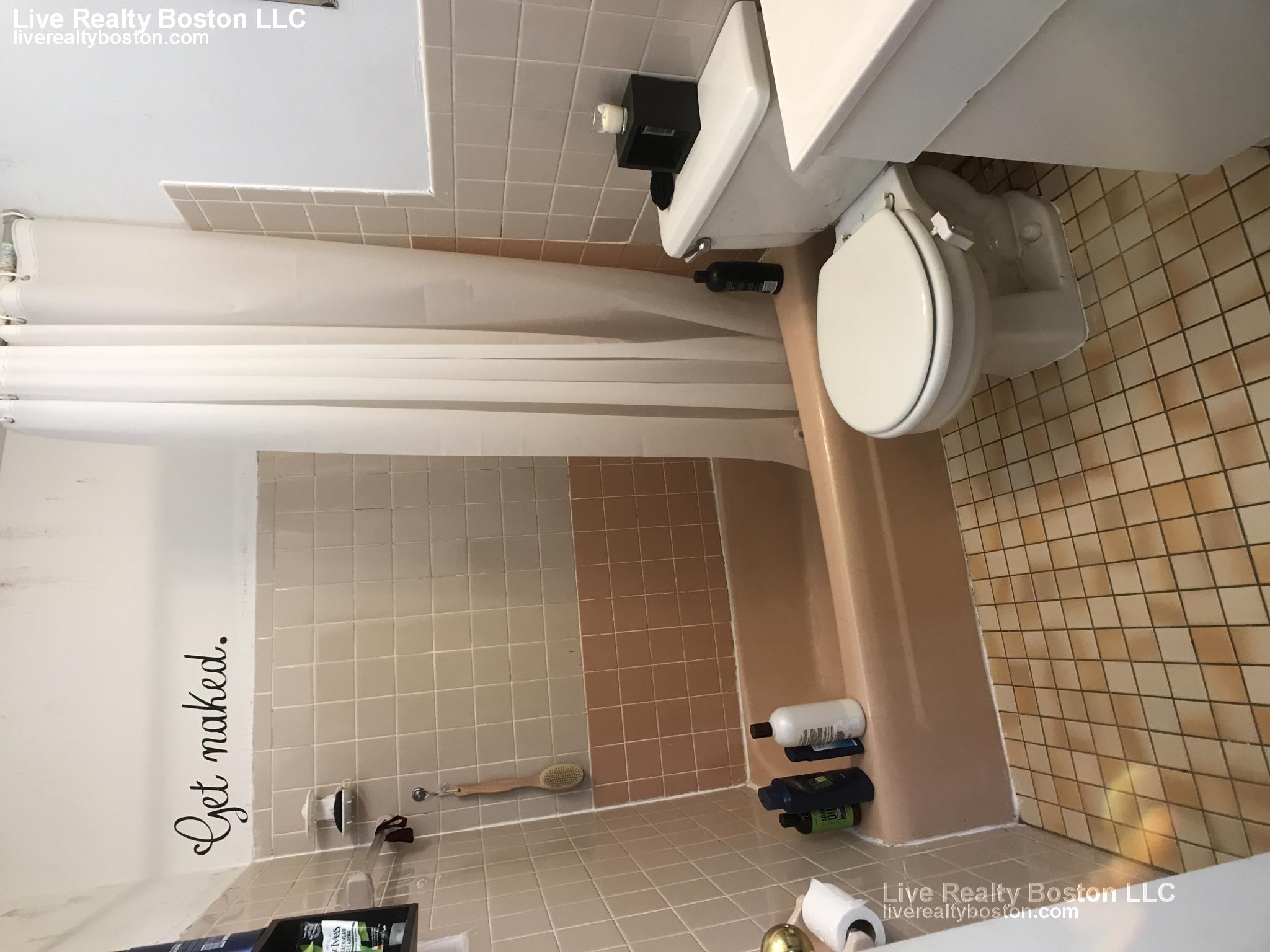 226 Parker Hill Ave, Mission Hill