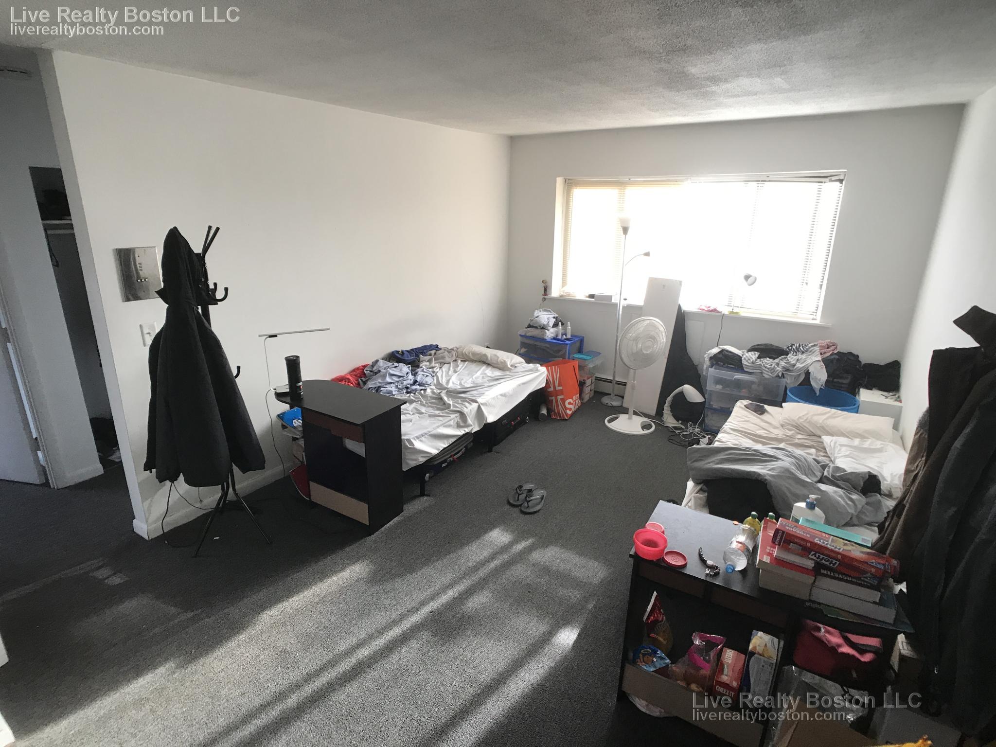 226 Parker Hill Ave, Mission Hill