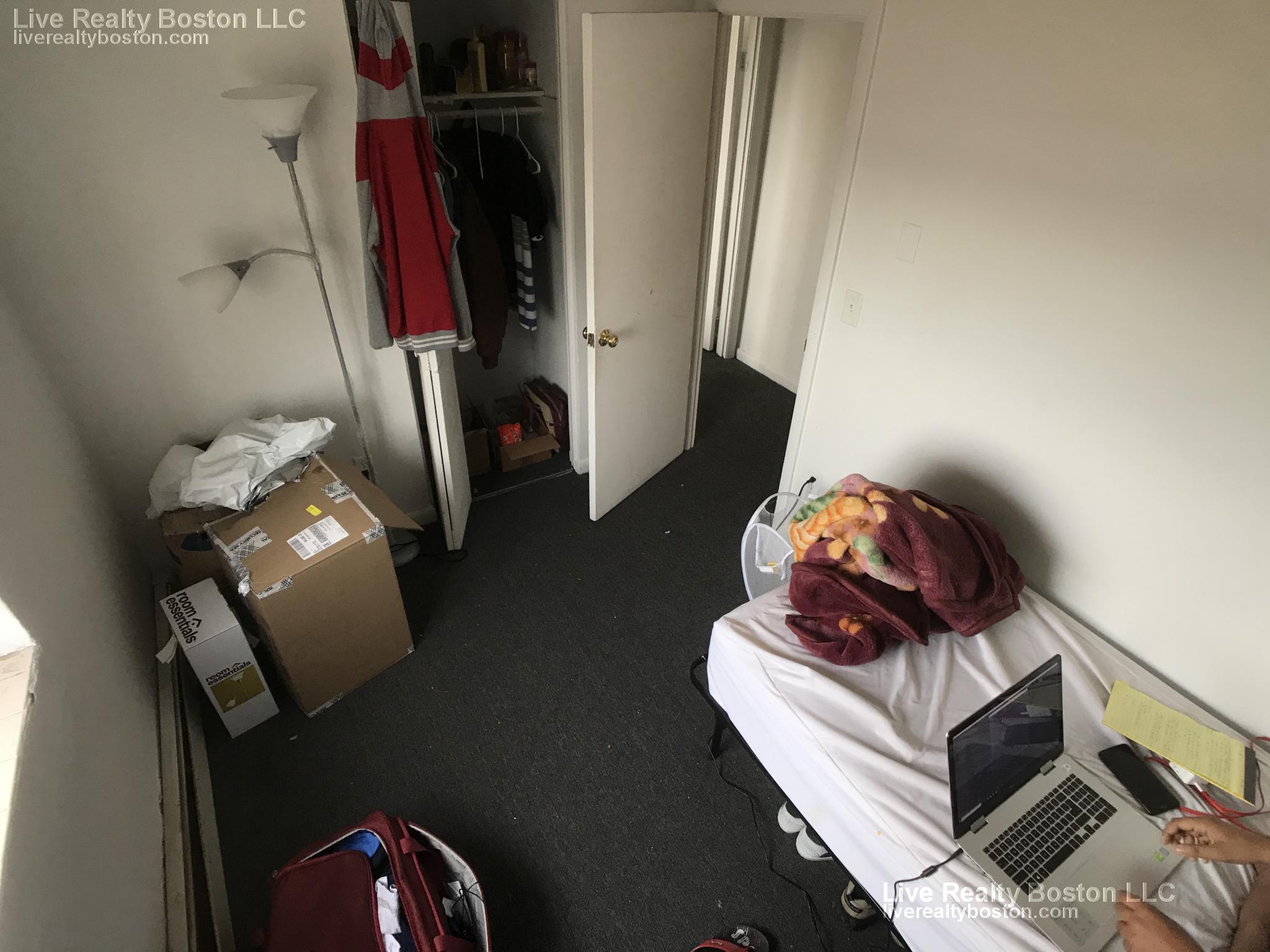 226 Parker Hill Ave, Mission Hill