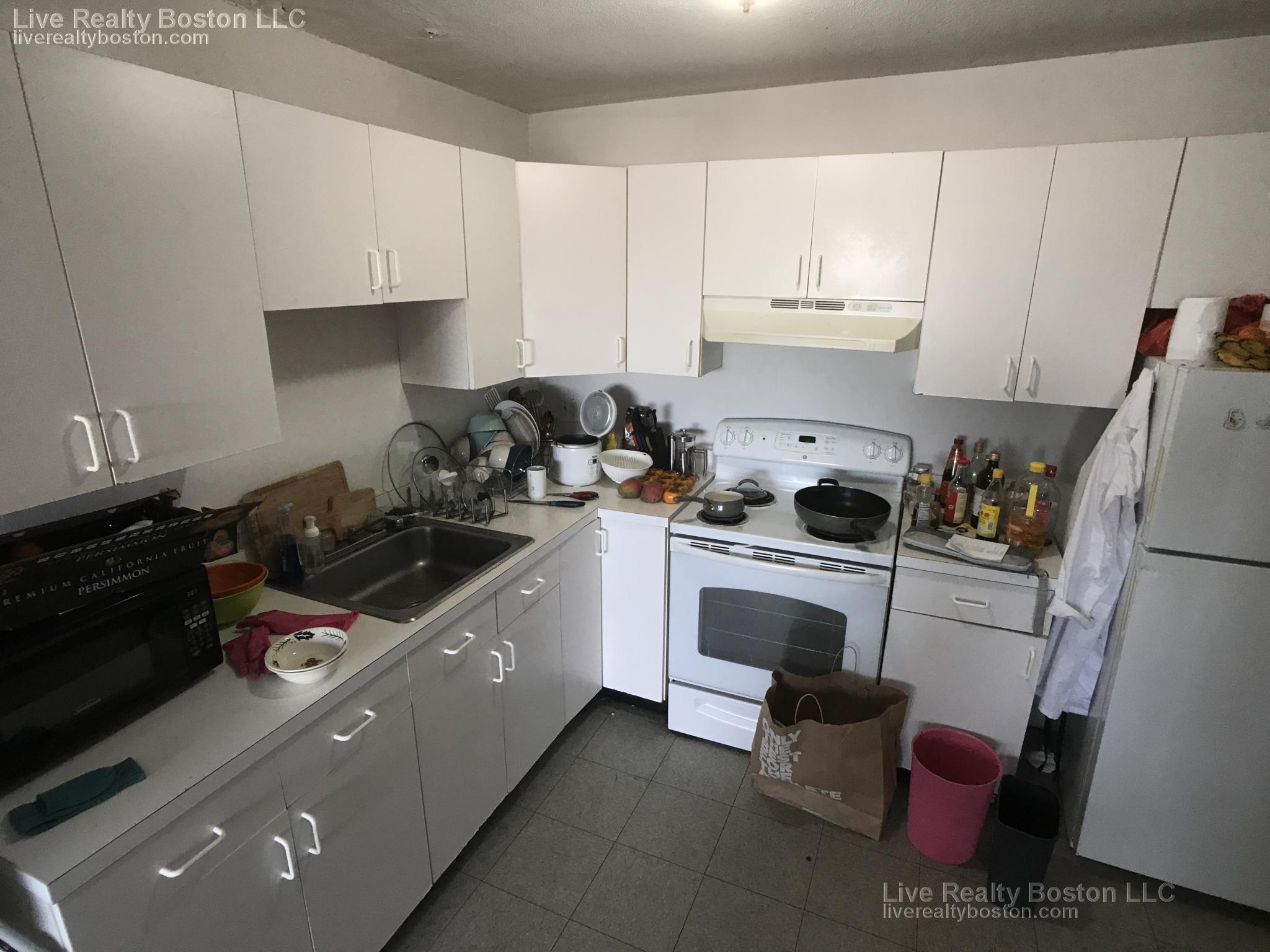 226 Parker Hill Ave, Mission Hill