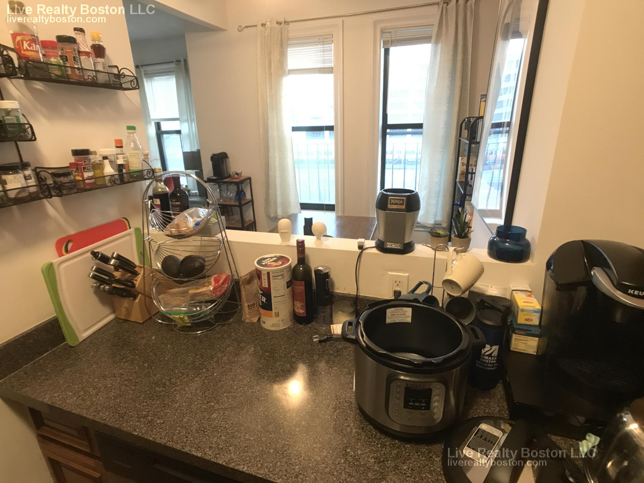 23 Cortes St, Back Bay