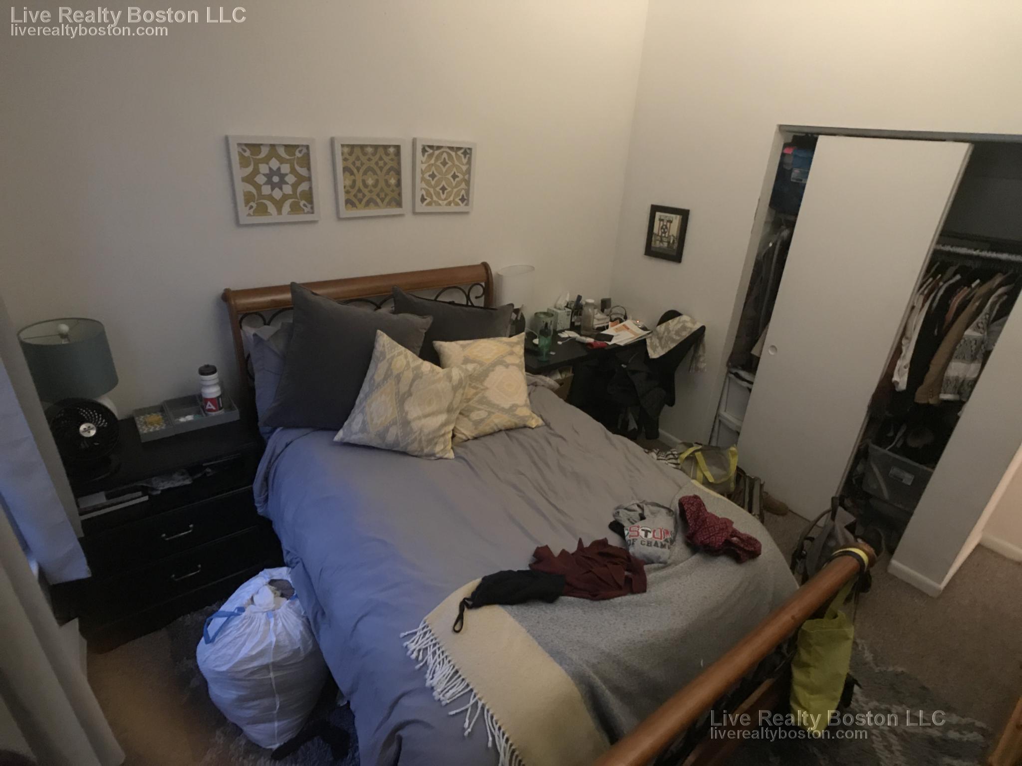 23 Cortes St, Back Bay