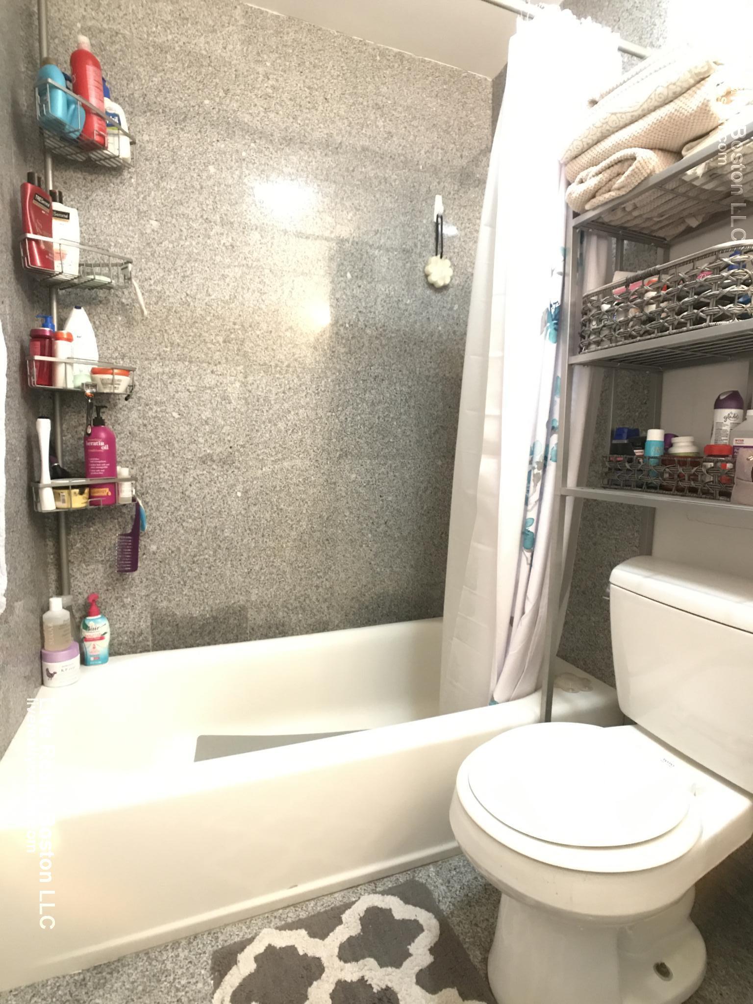 23 Cortes St, Back Bay