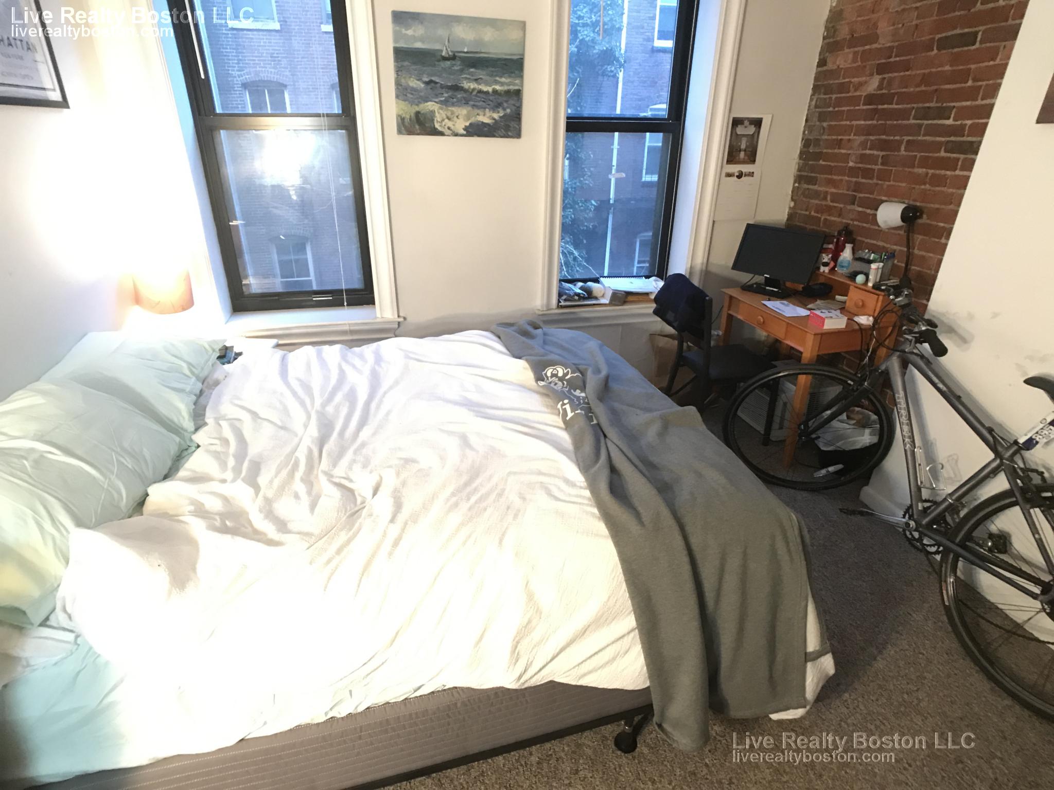 23 Cortes St, Back Bay