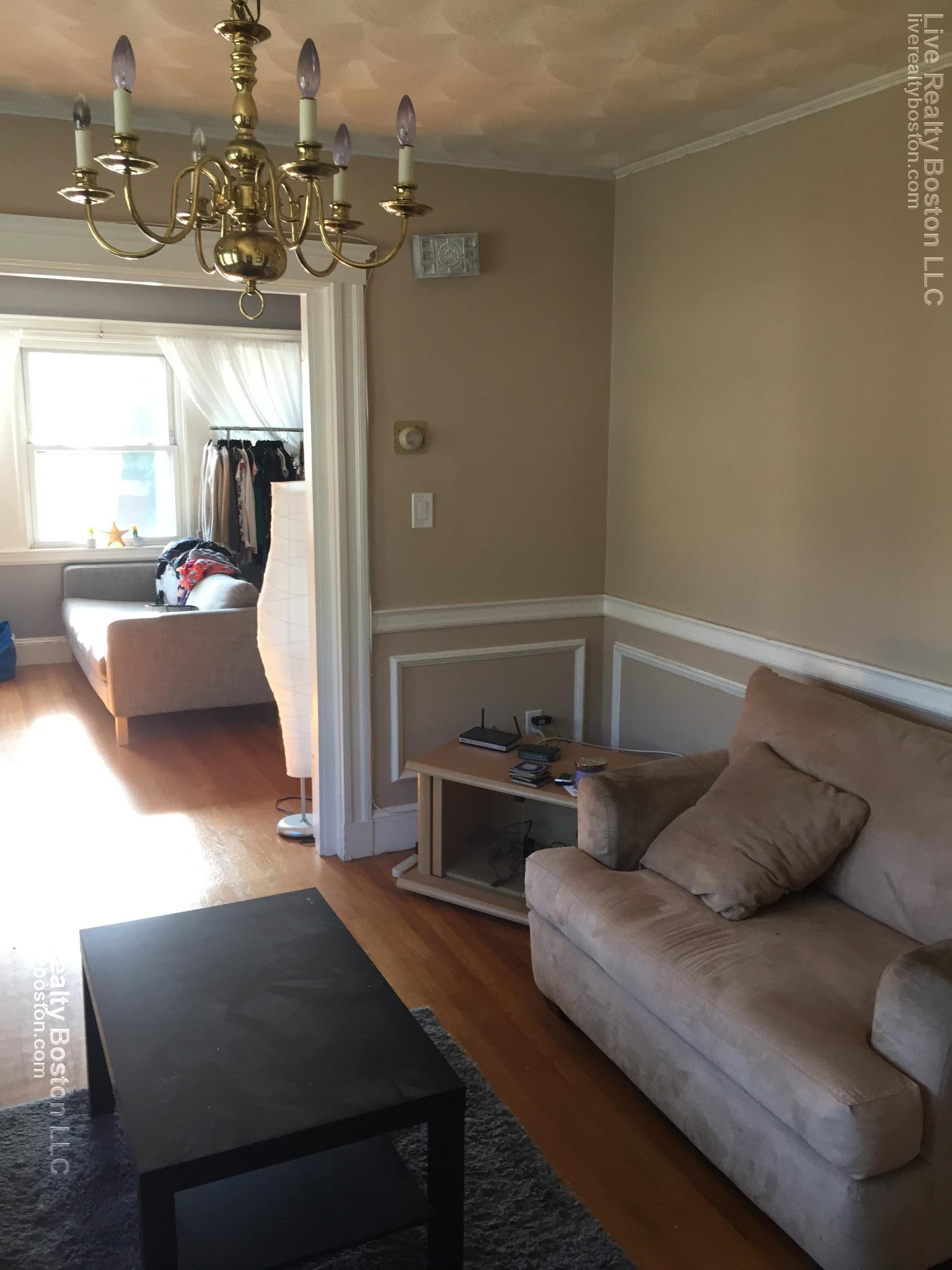 97 Oakland St, Brighton