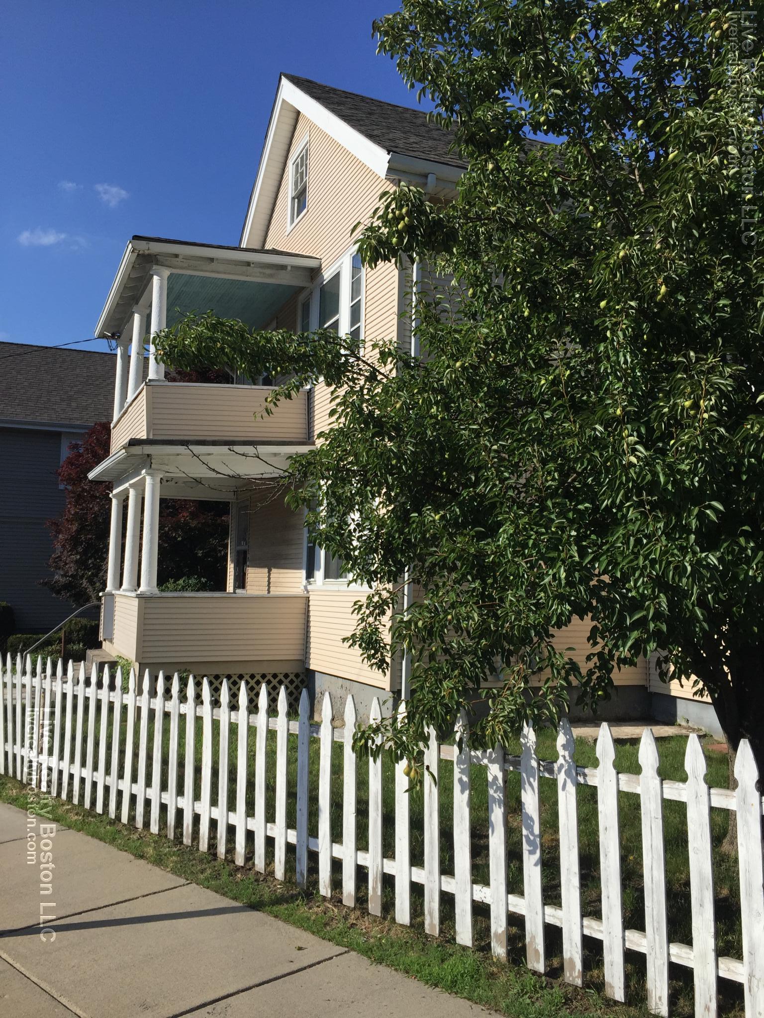 97 Oakland St, Brighton