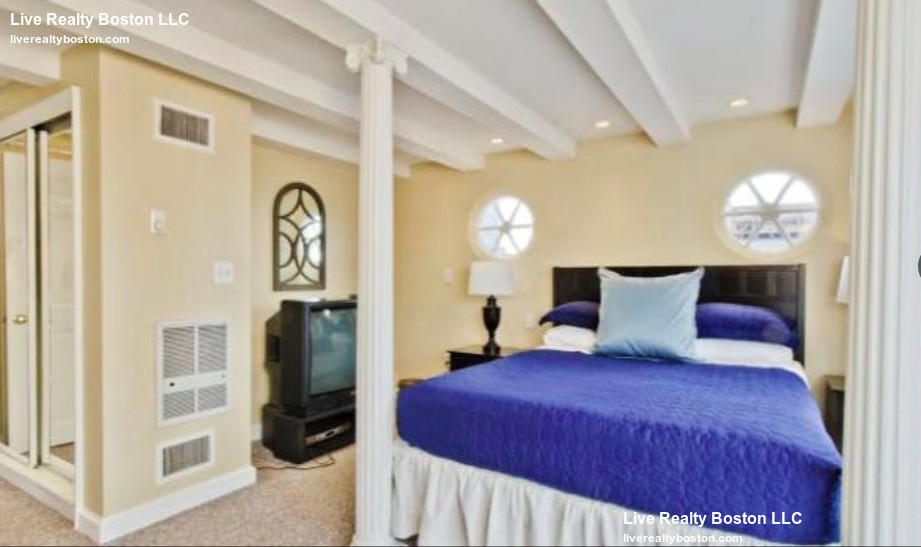 113 Beacon St, Back Bay