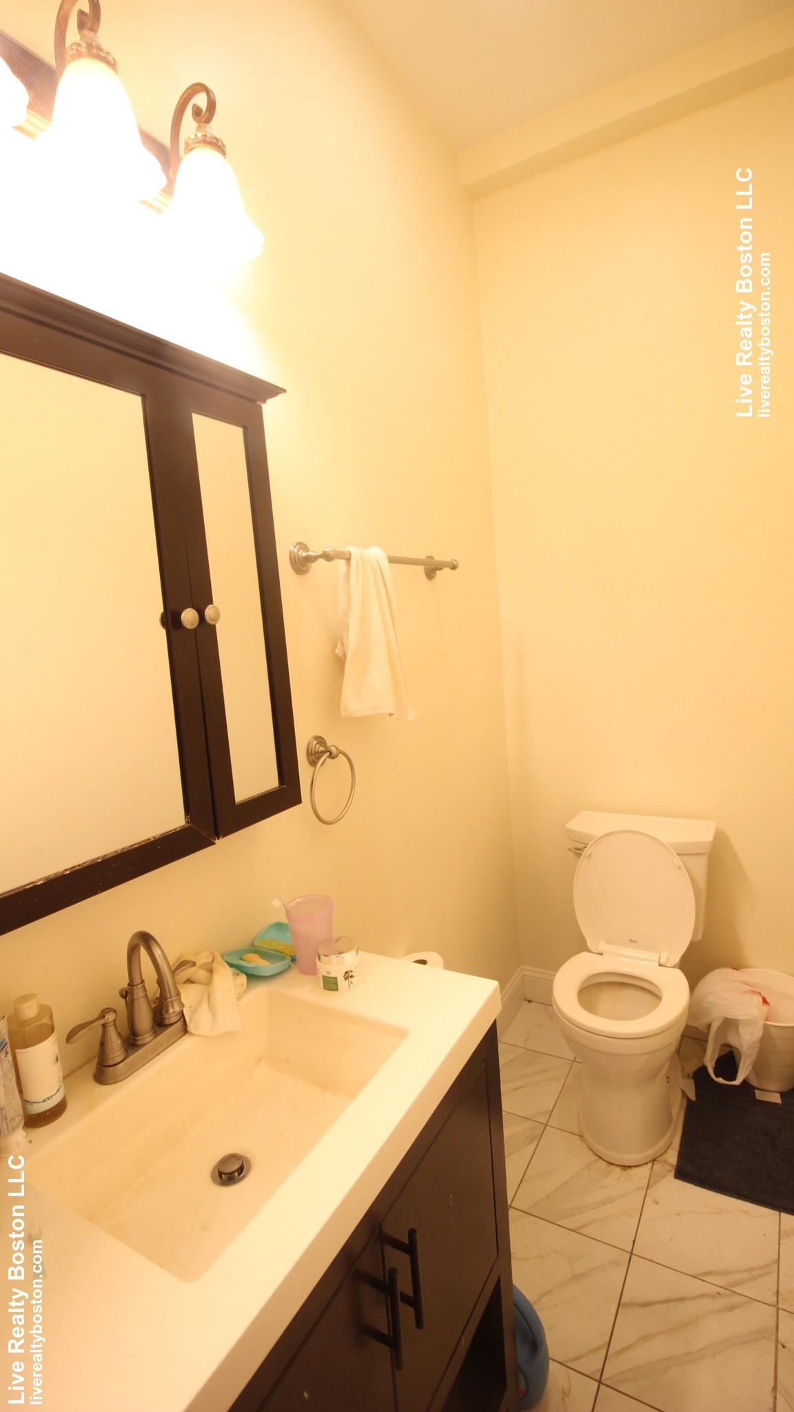 84 The Fenway, Fenway