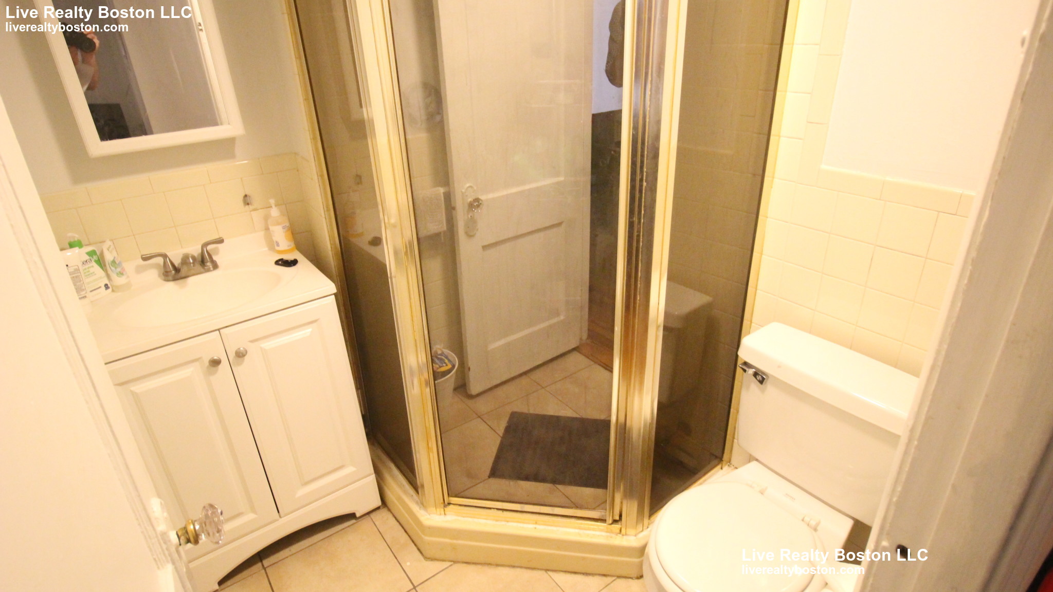 58 Queensberry St, Fenway