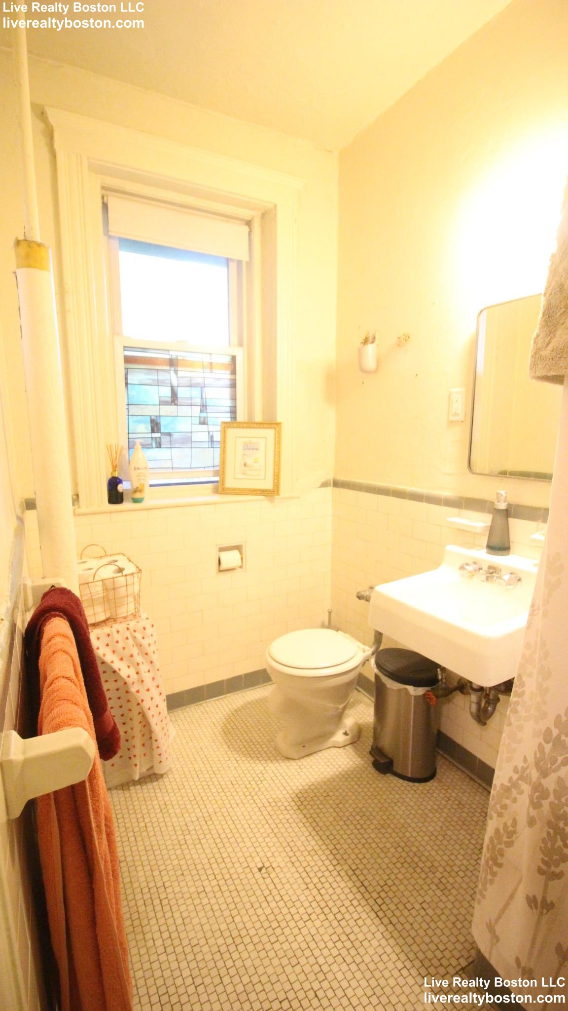 123 Sutherland Rd, Brighton