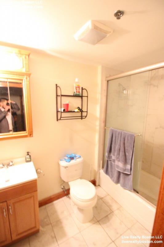 102 Allston St, Allston