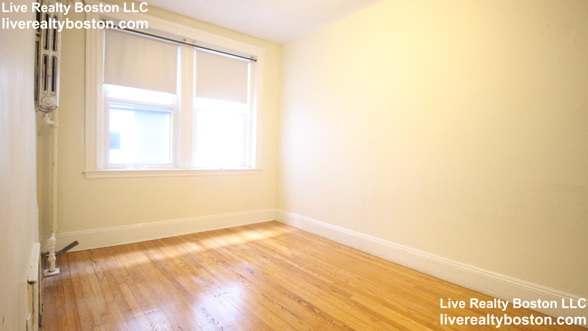 123 Sutherland, Brighton