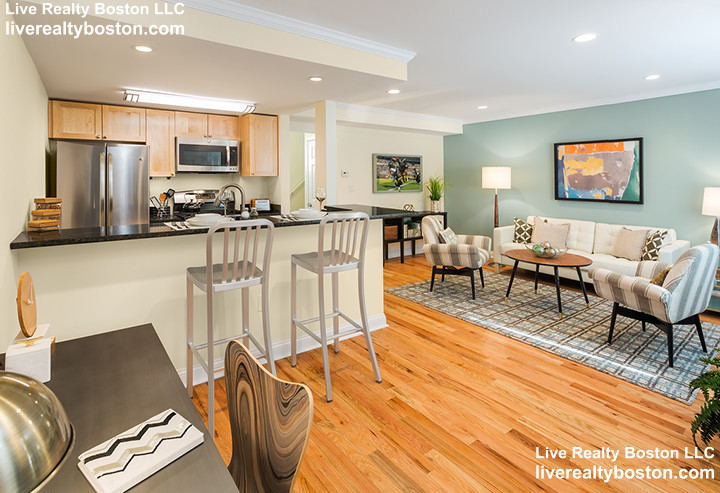 2 bed, 1.5 bath apartment for rent at 613 Vfw Pkwy, Brookline