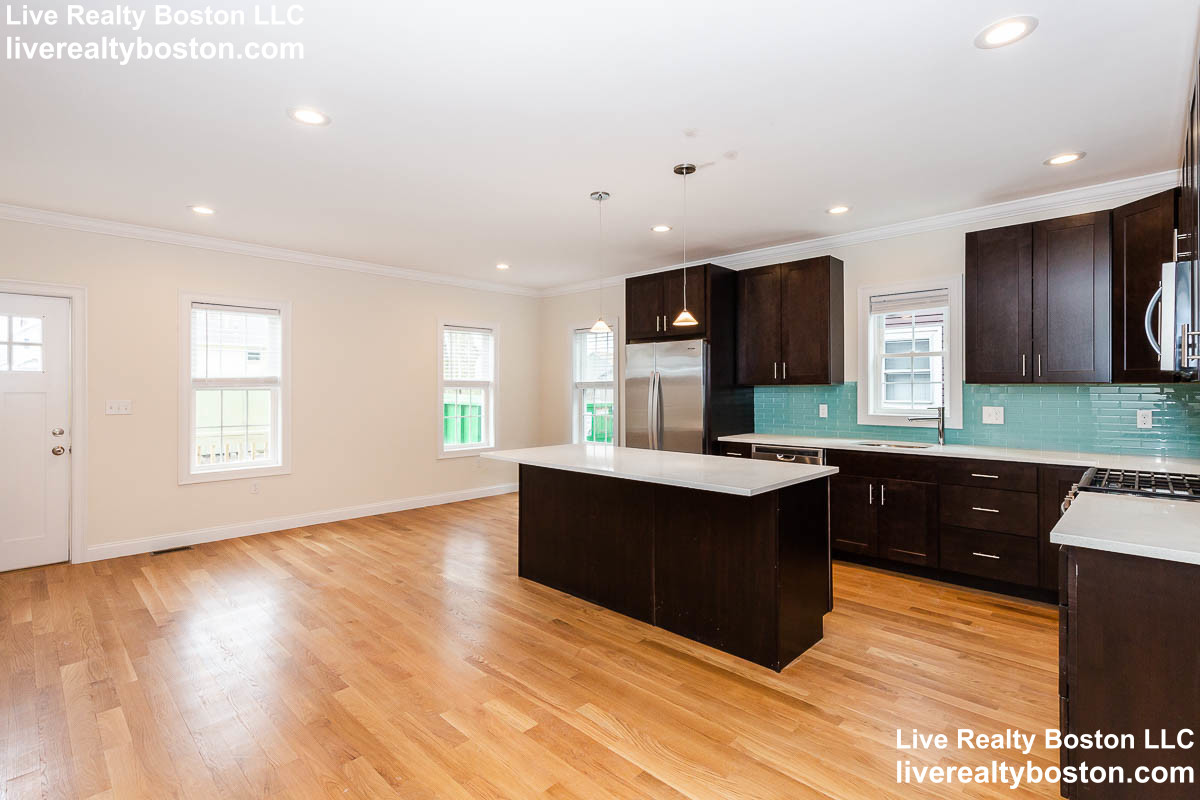4 bed, 4+ bath apartment for rent at 27-29 First St, Wellington — photo 4 of 14