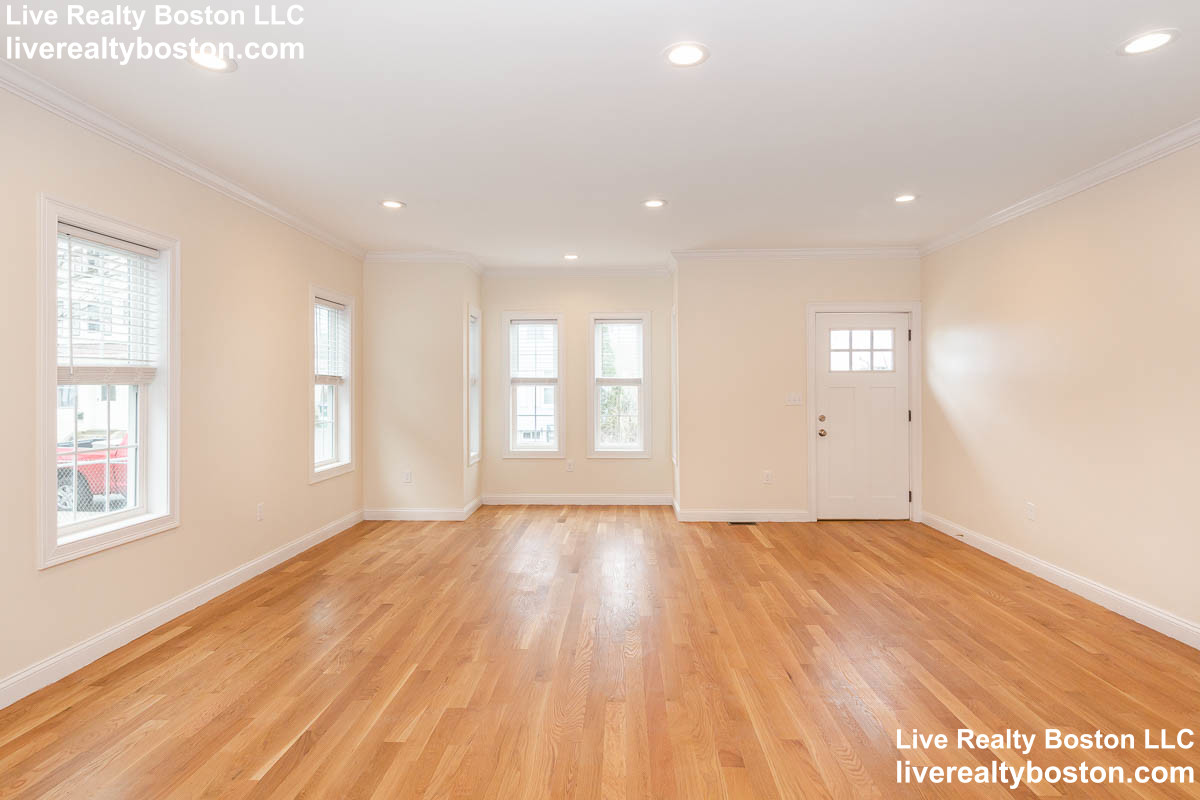 4 bed, 4+ bath apartment for rent at 27-29 First St, Wellington