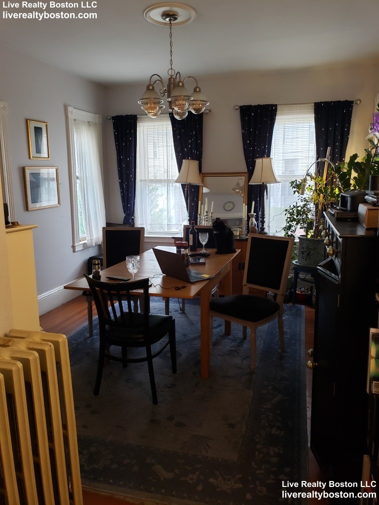 32 Antwerp St, Allston