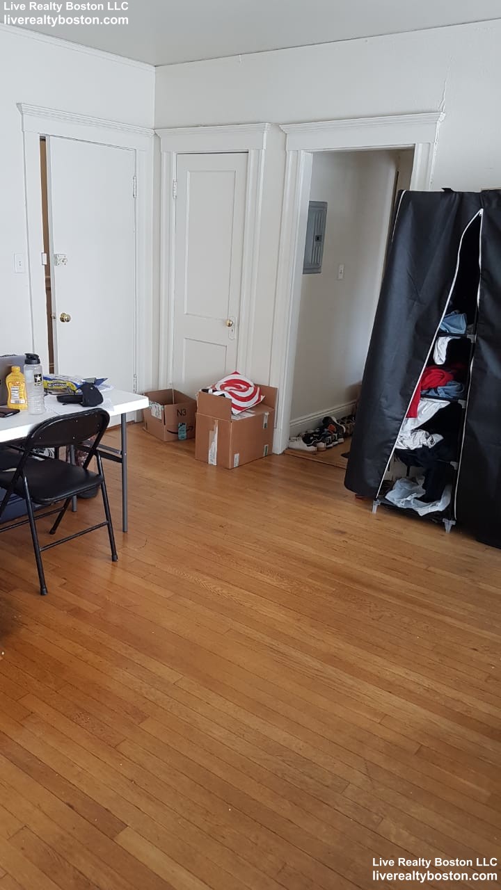 1163 Boylston St, Fenway