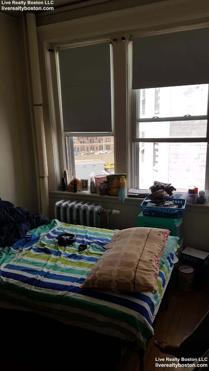 1163 Boylston St, Fenway