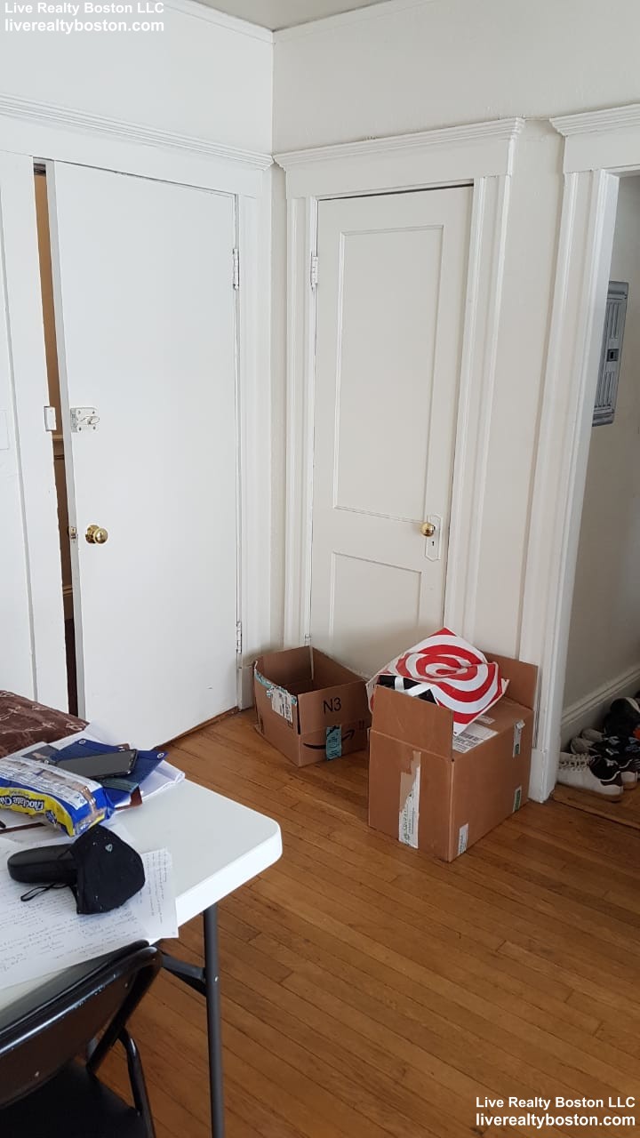 1163 Boylston St, Fenway