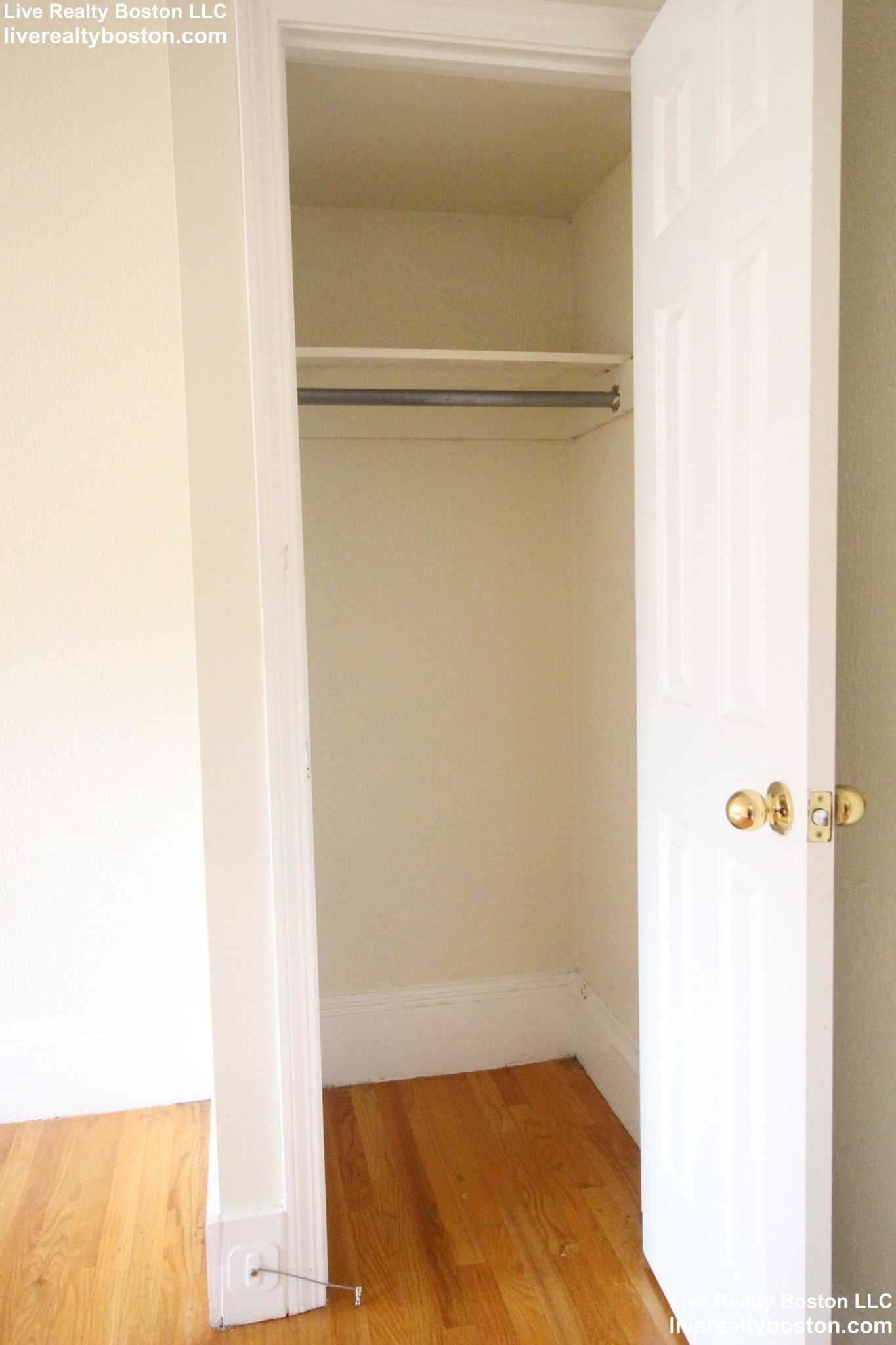 1 bed, 1 bath apartment for rent at 165 Hemenway St Unit 19, Fenway — photo 6 of 14
