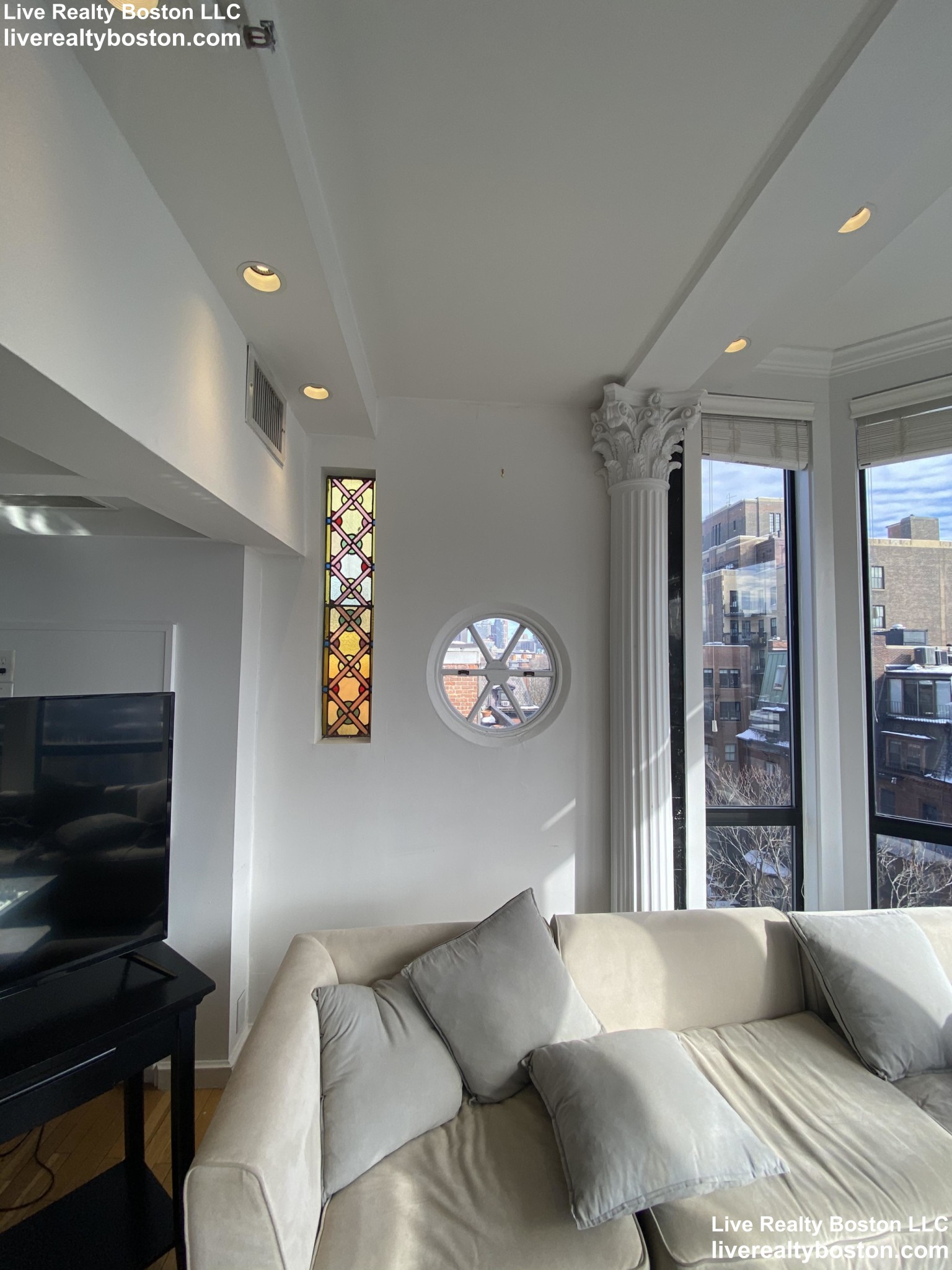 113 Beacon St, Back Bay