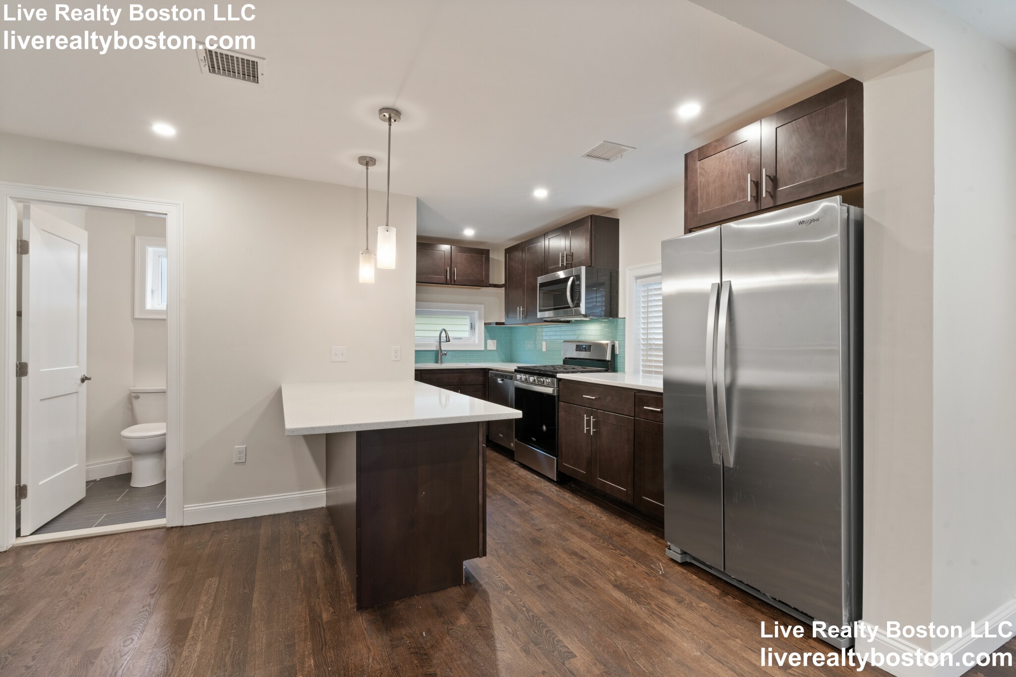 4 Chestnut Pl, Brighton