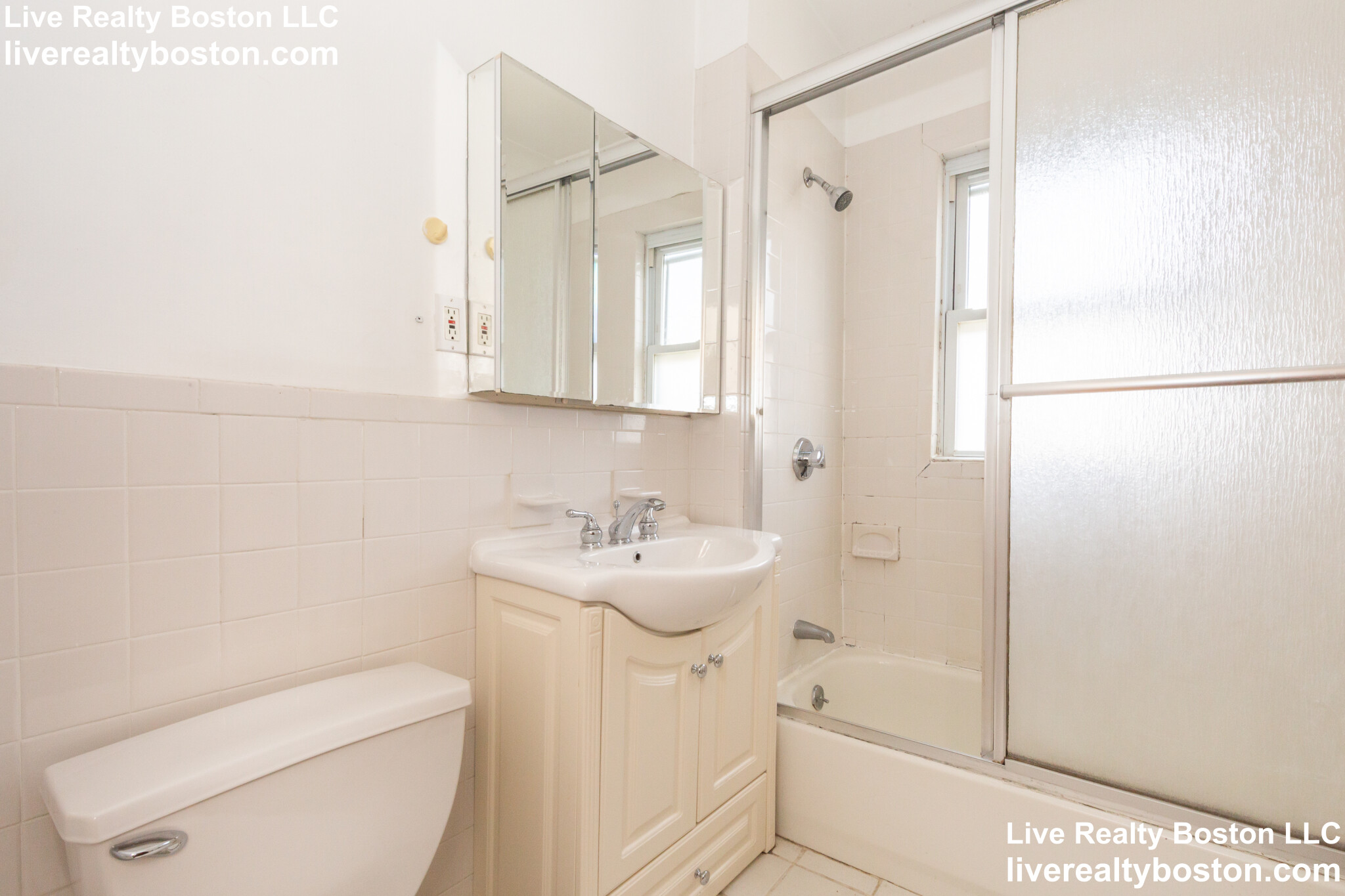 600 Broadway, Powderhouse