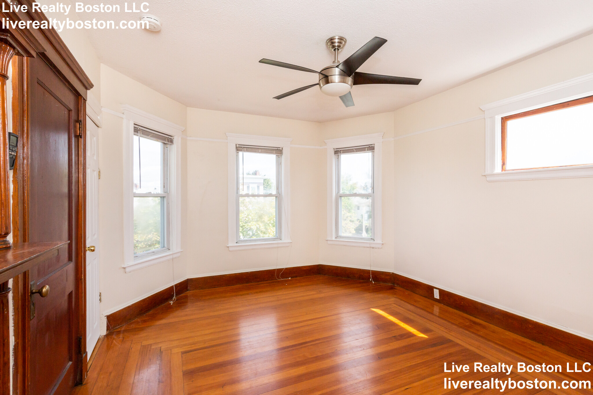 600 Broadway, Powderhouse