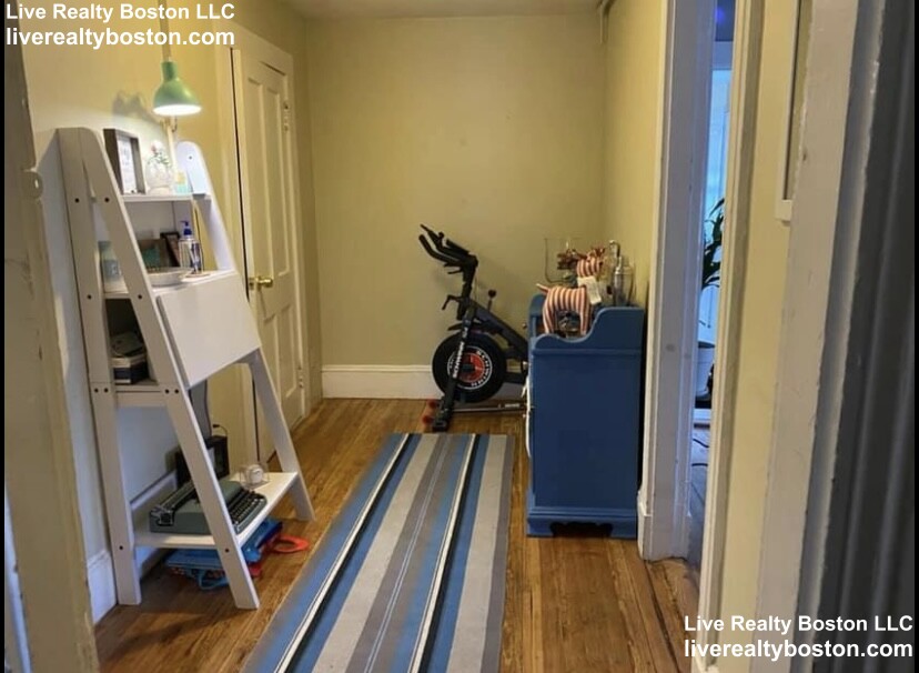 30 Antwerp St, Brighton