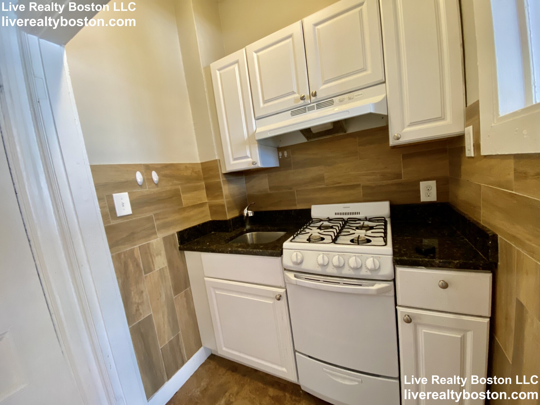 48 Jfk St, Harvard Square