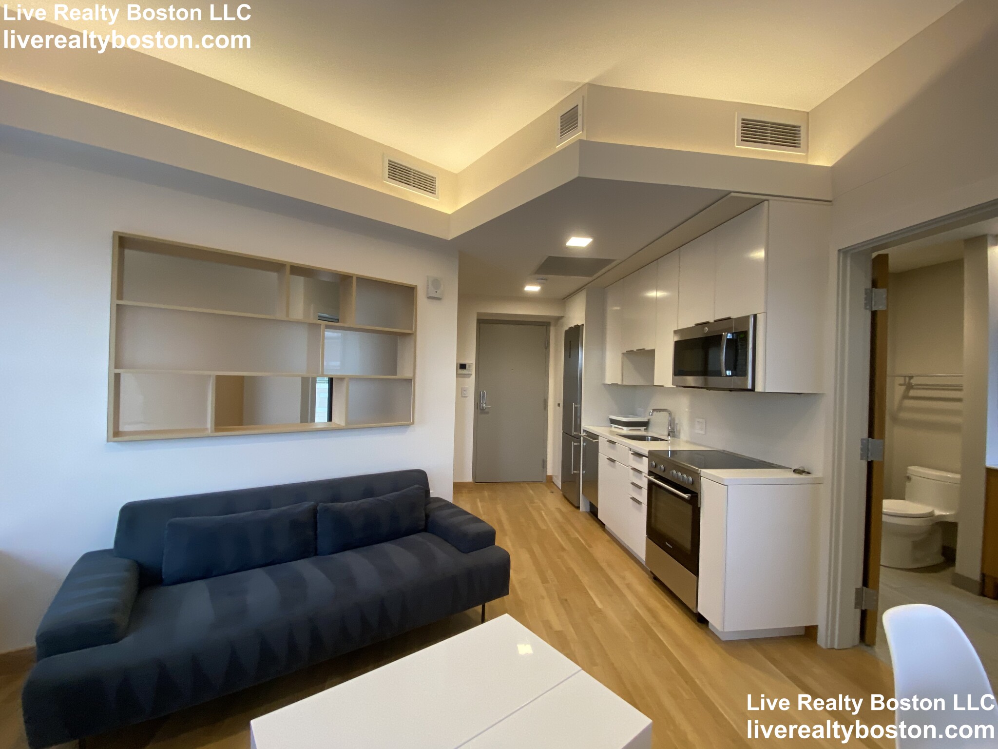 115 Mount Auburn, Harvard Square