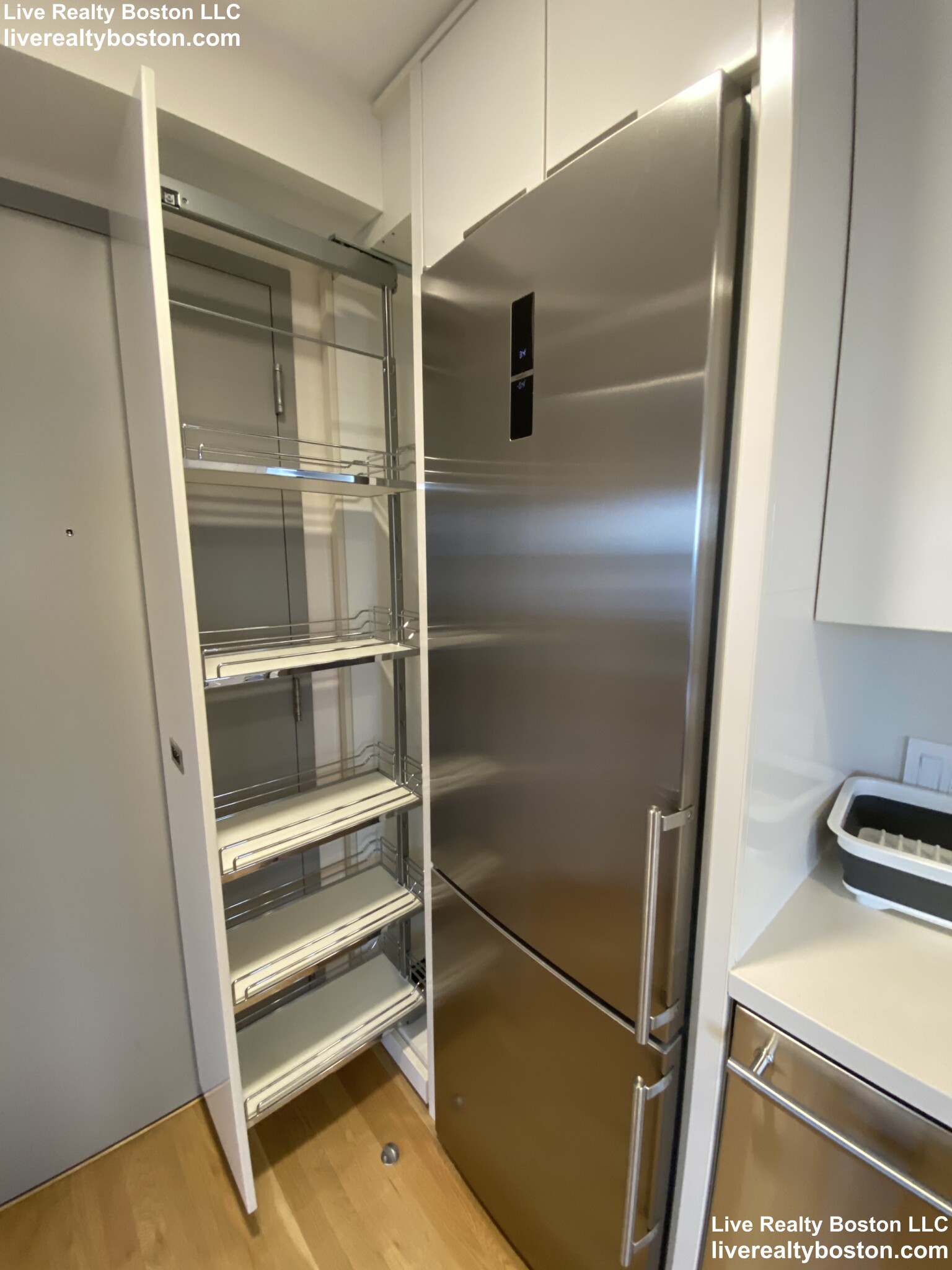 115 Mount Auburn, Harvard Square