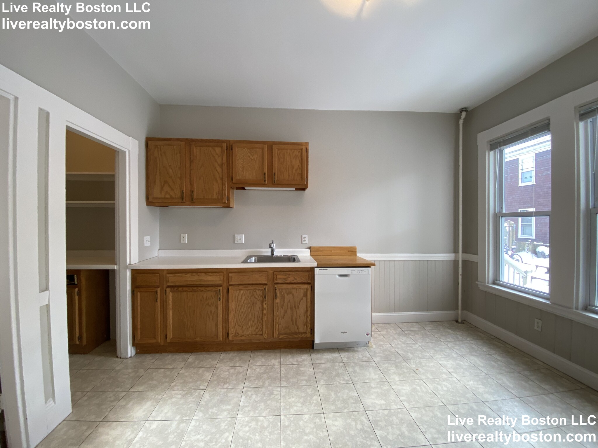 224 Concord Ave, West Cambridge