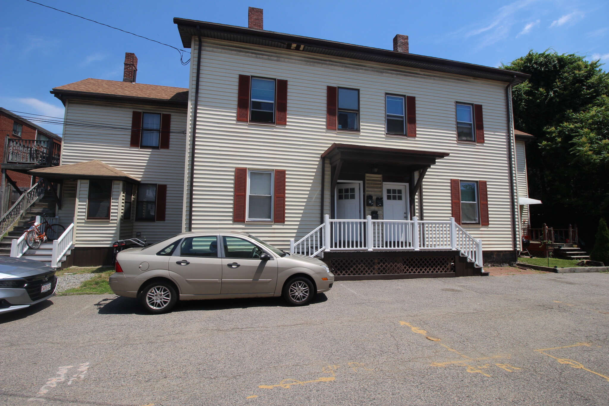 4 Hollis Pl, Allston