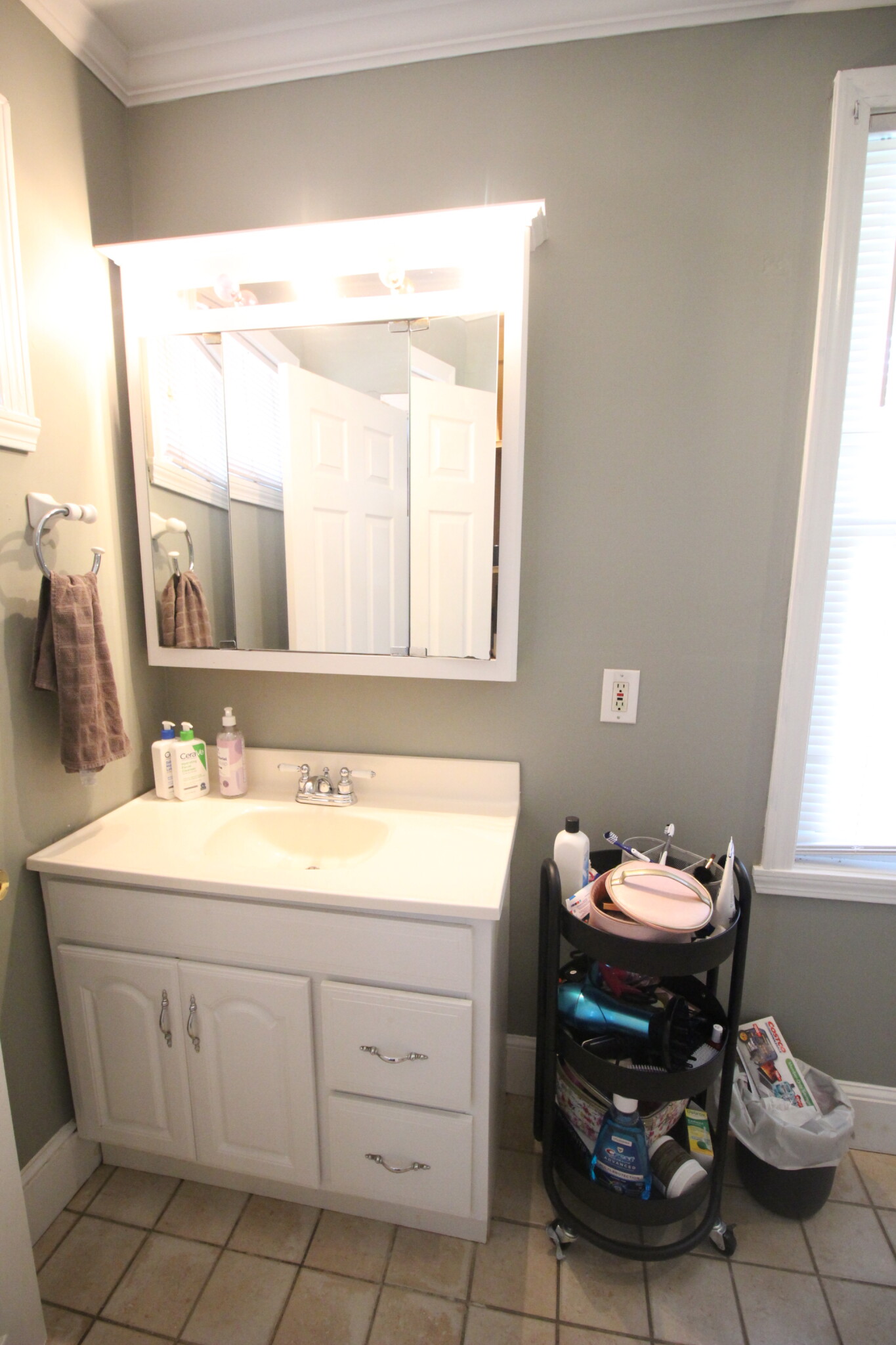 4 Hollis Pl, Allston