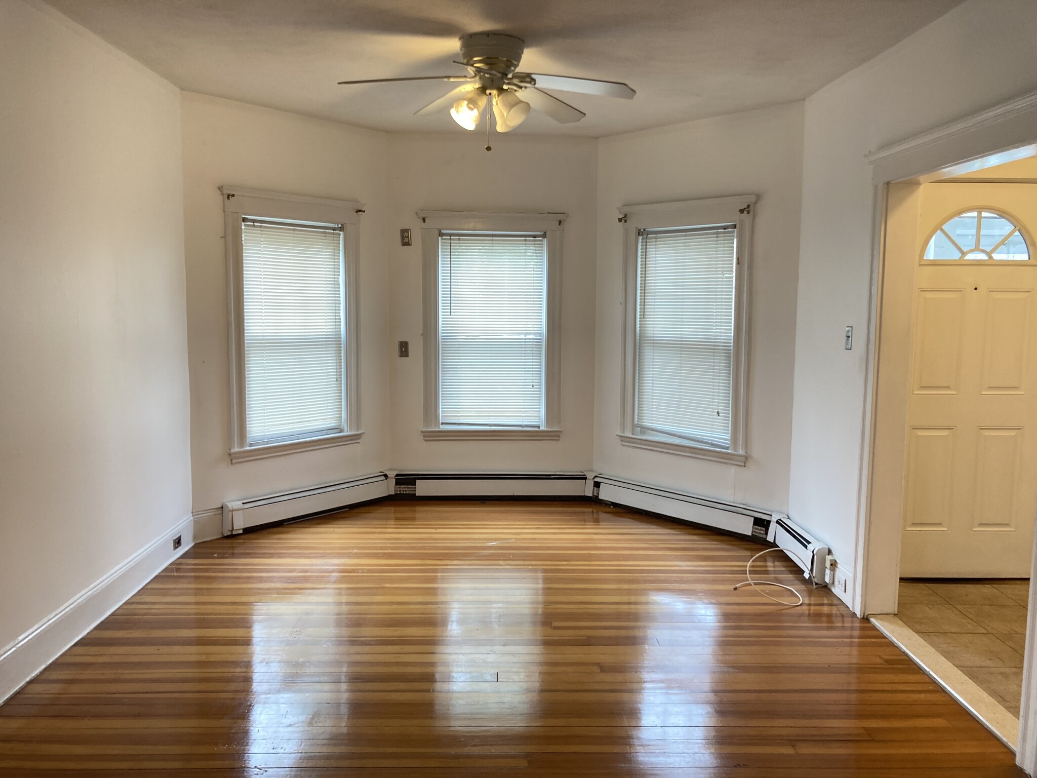 26 Burget Ave, Medford