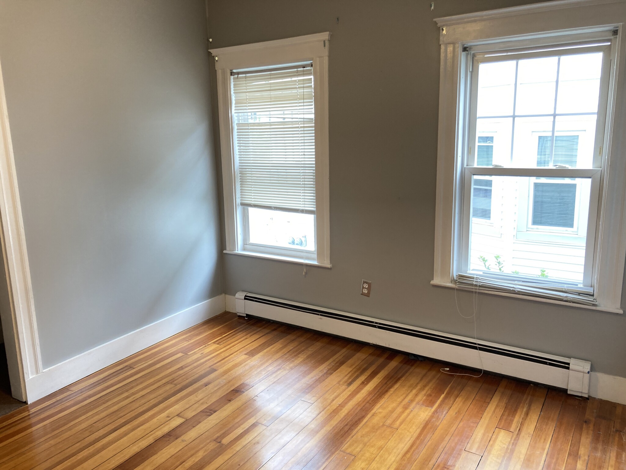 26 Burget Ave, Medford