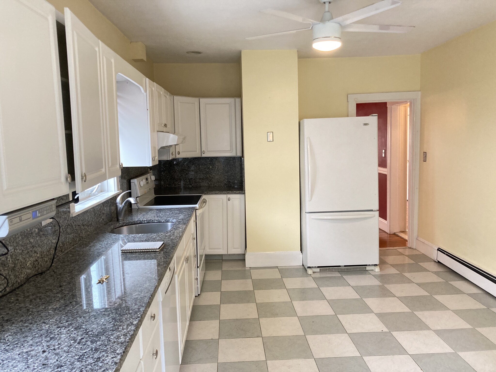 26 Burget Ave, Medford