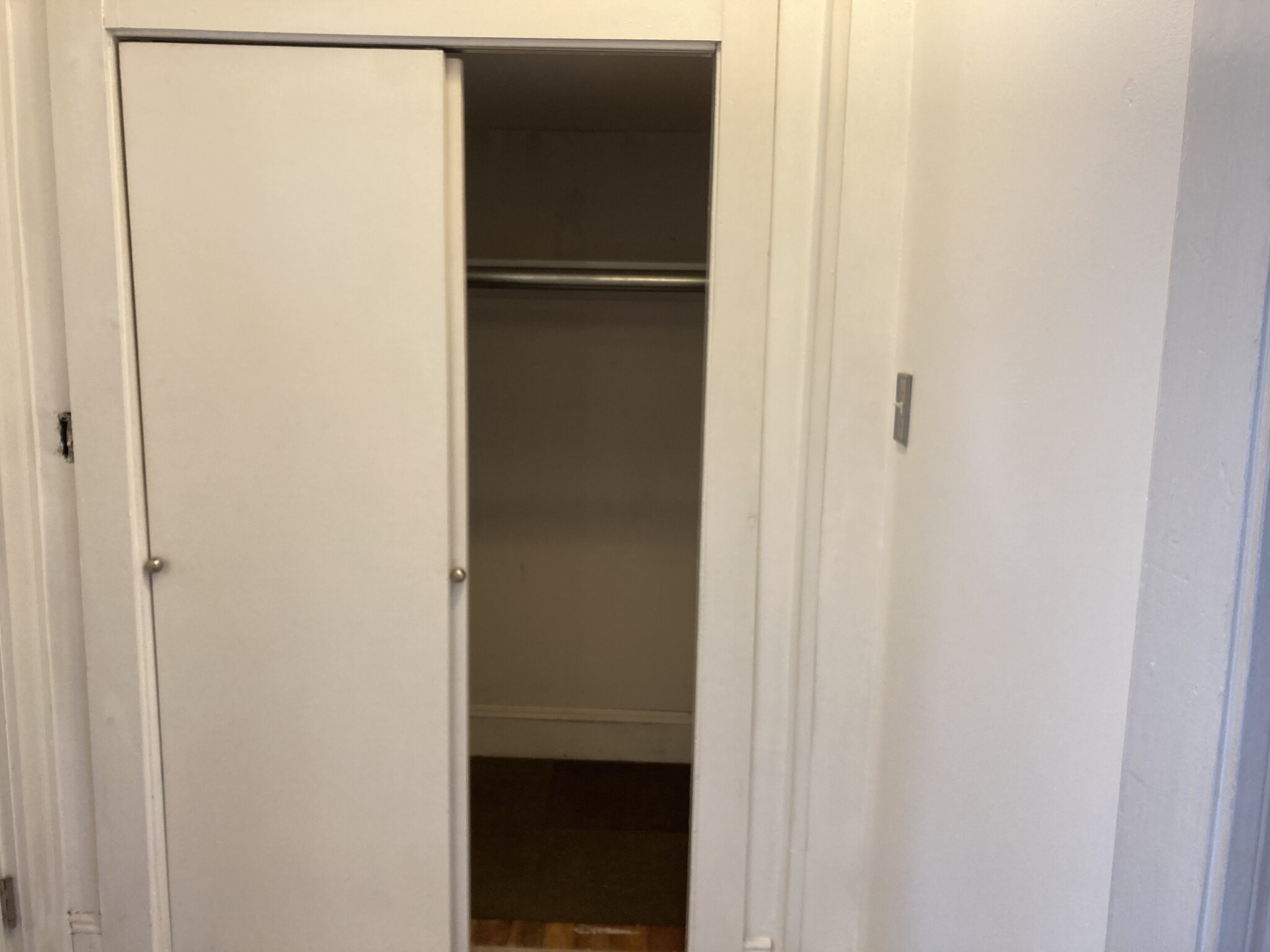 26 Burget Ave, Medford