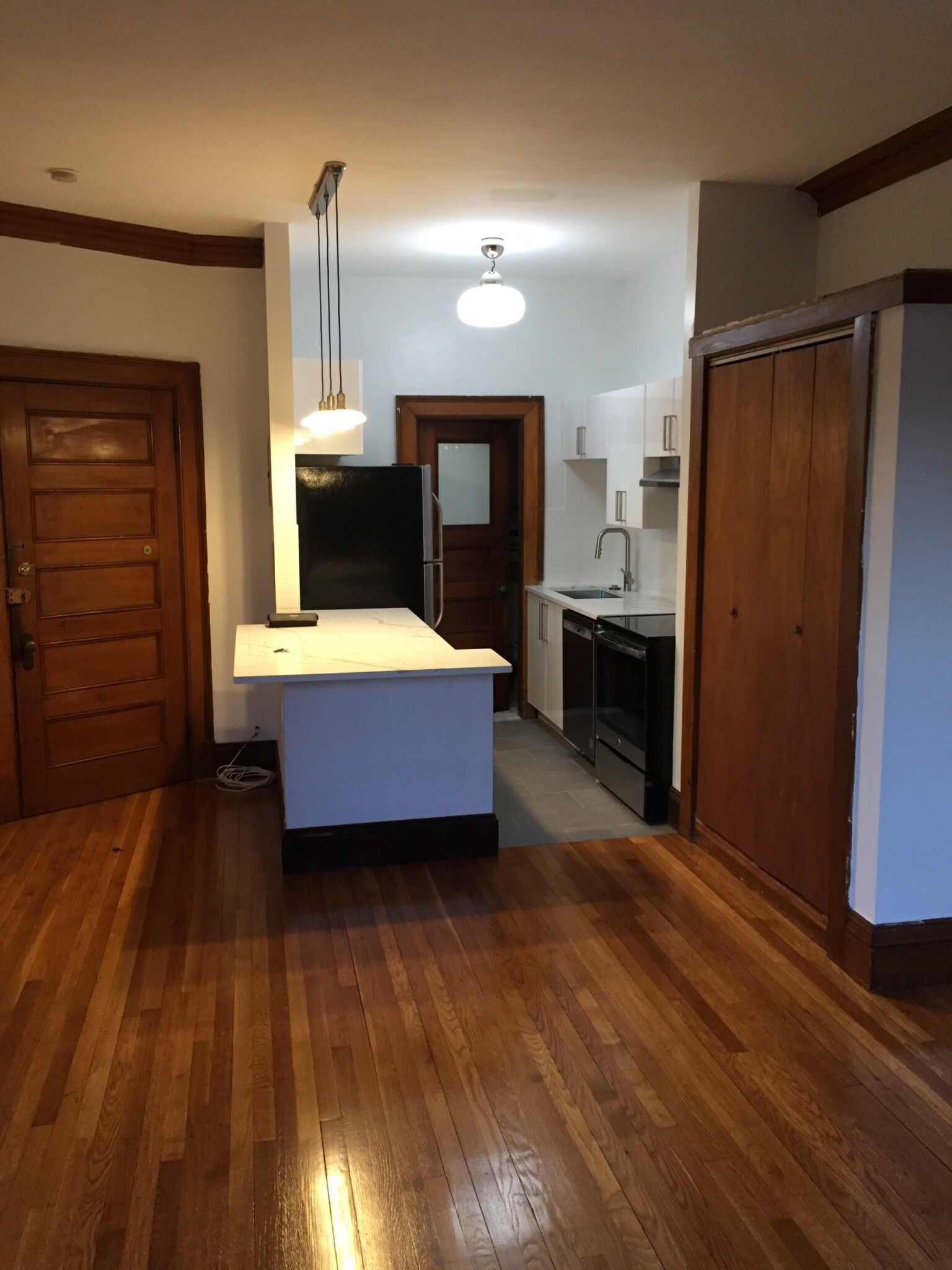 849 Beacon St, Fenway