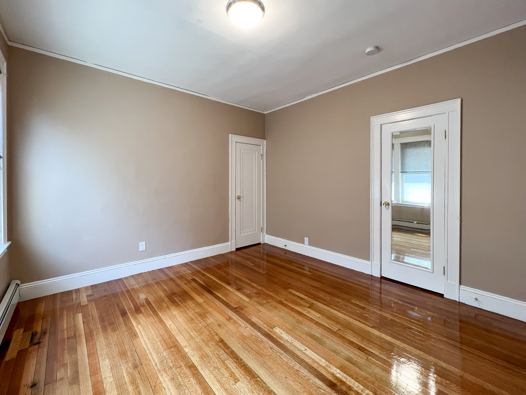 144 Winchester St, Coolidge Corner