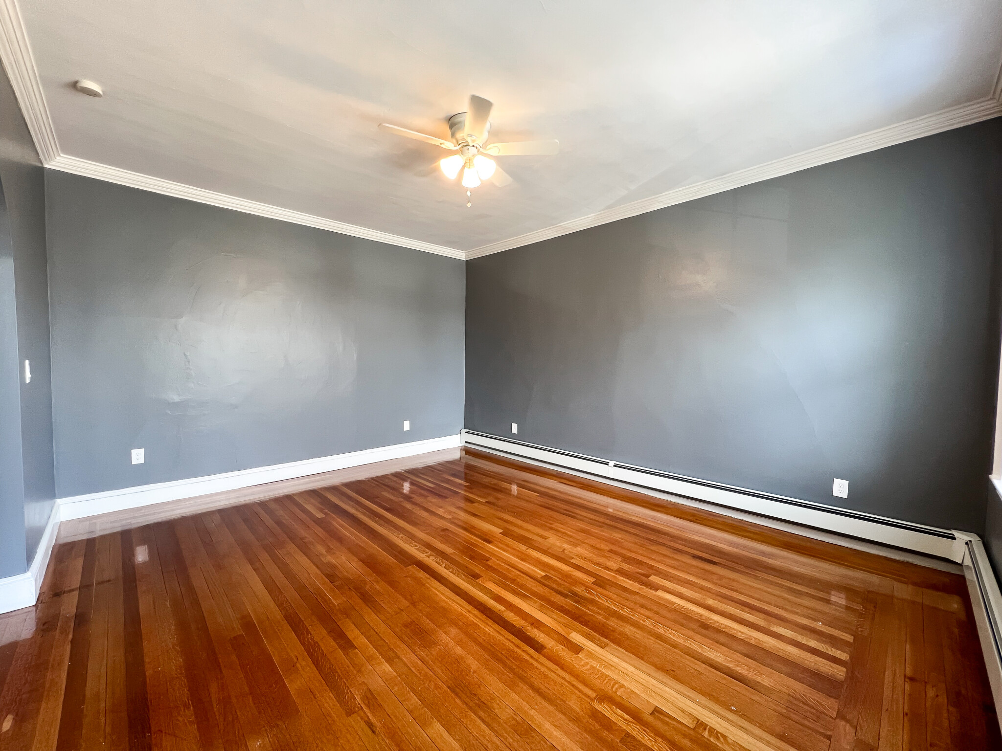 144 Winchester St, Coolidge Corner