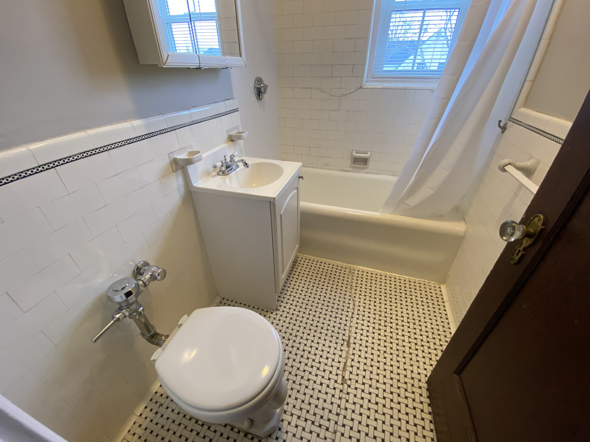 119 College Ave, Powderhouse