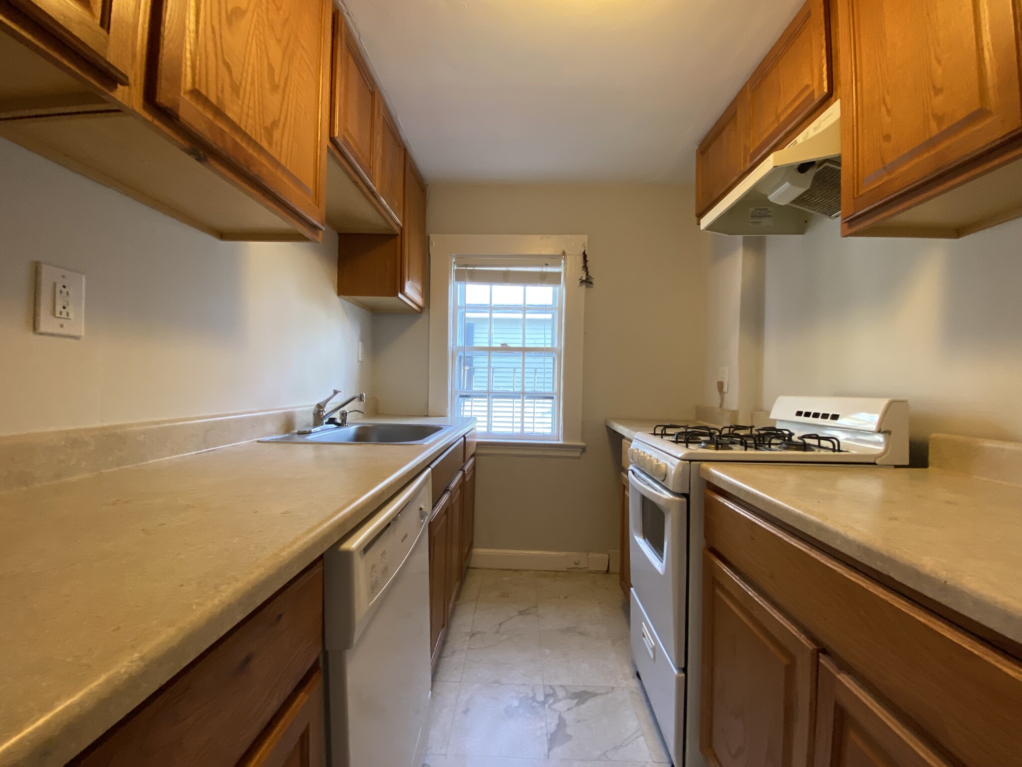 38 Gibson, West Cambridge