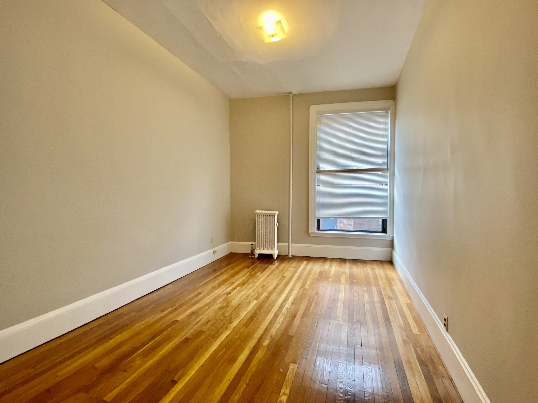 9 Sewall Ave, Coolidge Corner