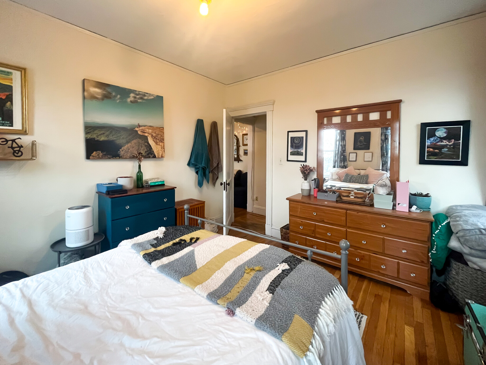 28 Quint Ave, Allston