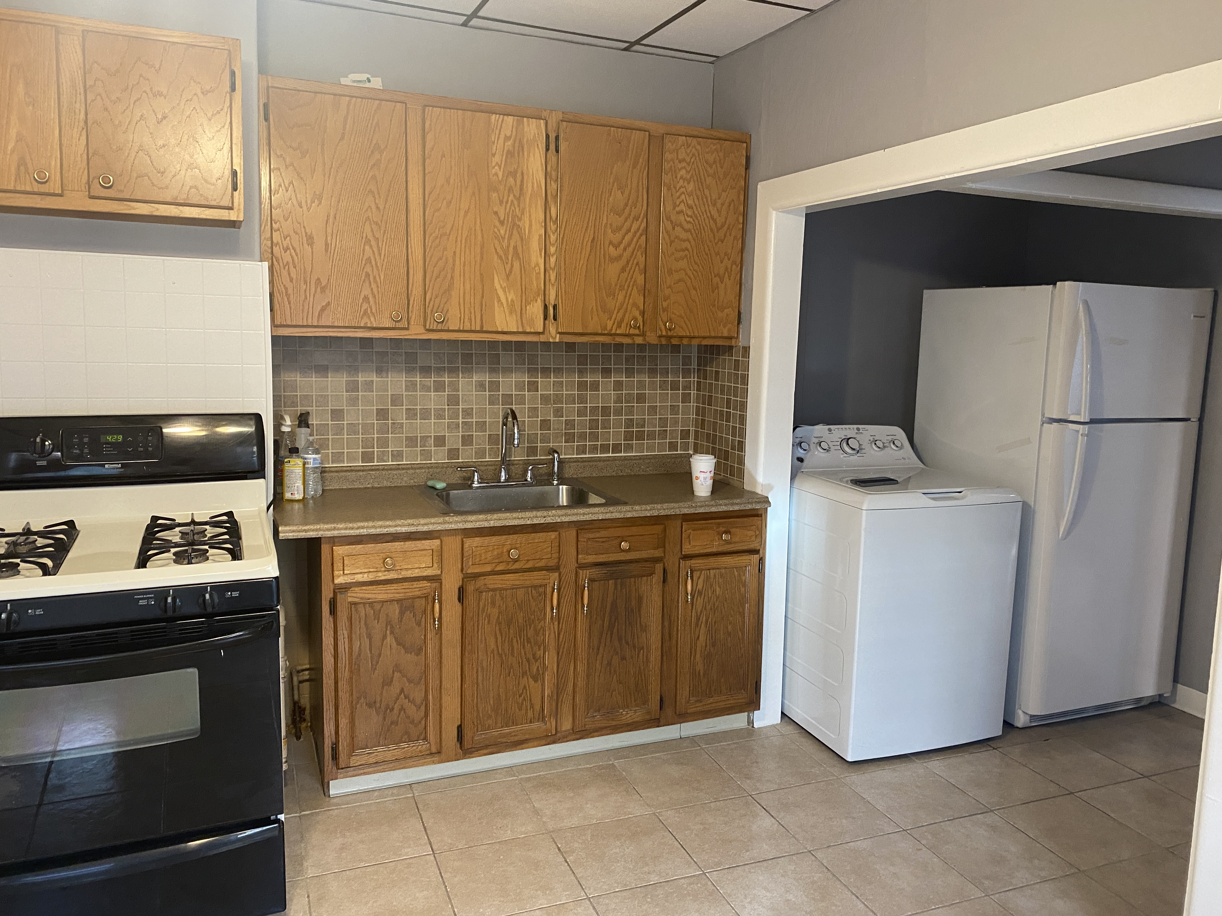 3 bed, 1 bath apartment for rent at 149 Saratoga St Unit 3, East Boston — photo 1 of 14