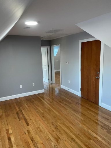 55 Marshall St, East Somerville