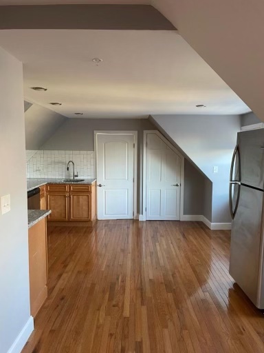 55 Marshall St, East Somerville