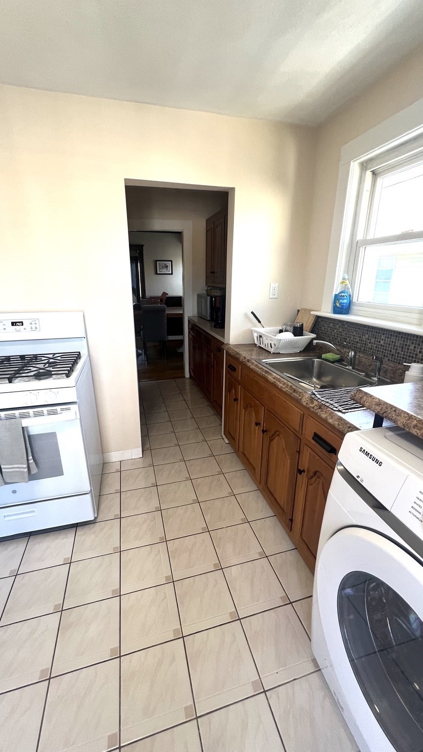 Photos of apartment on Willard Ave.,Medford MA 02155